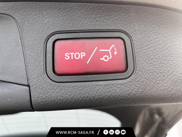 MERCEDES-BENZ GLA 200 d AMG Line  GLA 200 d AMG Line