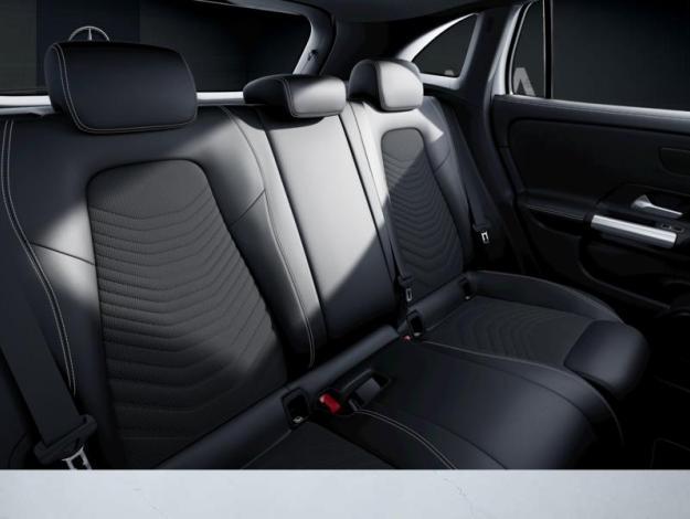 MERCEDES-BENZ GLA 200 d Progressive Line  GLA 200 d Progressive Line