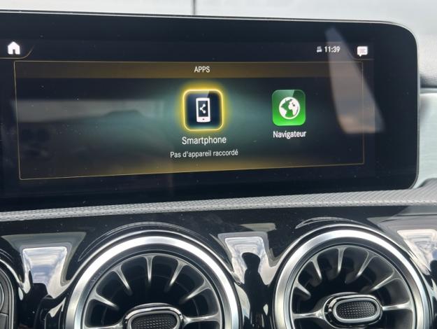 MERCEDES-BENZ Classe A 180 d AMG Line  