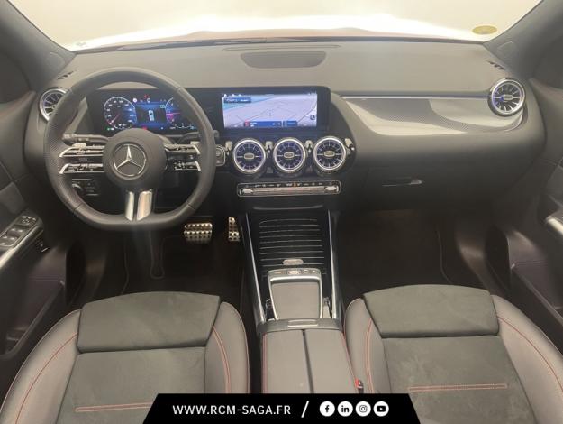 MERCEDES-BENZ GLA 200 d AMG Line  