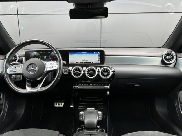 MERCEDES-BENZ CLA Coupé CLA 200 Coupé AMG Line  