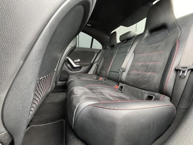 MERCEDES-BENZ CLA Coupé CLA 200 Coupé AMG Line  