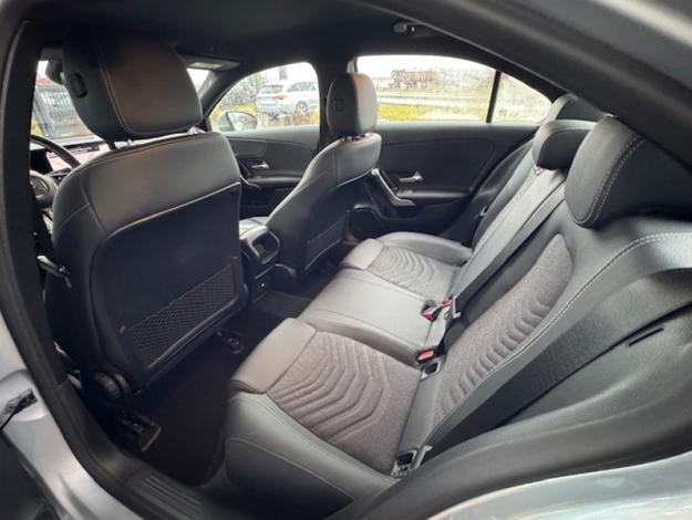 MERCEDES-BENZ Classe A 180 Berline Business Line  