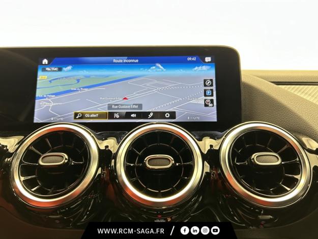 MERCEDES-BENZ GLA 200 d AMG Line  GLA 200 d AMG Line