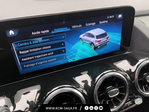 MERCEDES-BENZ GLA 200 d AMG Line  