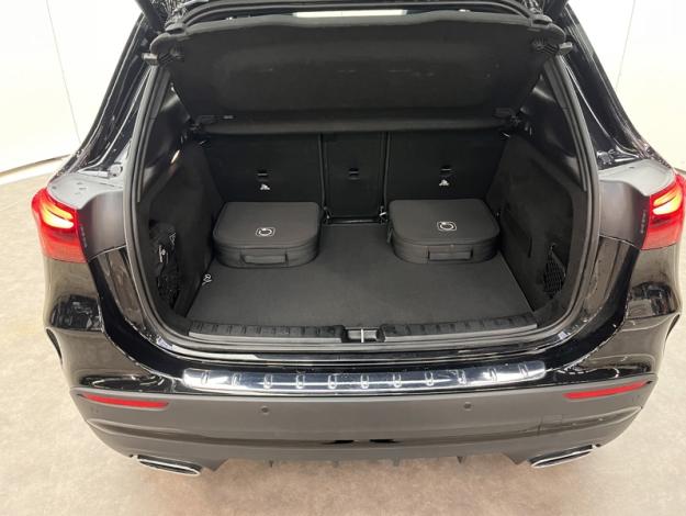 MERCEDES-BENZ GLA 250 e Hybrid EQ AMG Line  