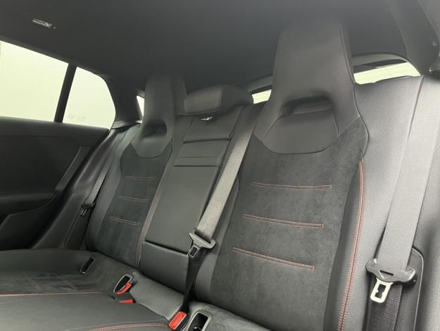 MERCEDES-BENZ CLA Shooting Brake CLA 250 e Hybrid EQ Shooting Brake AMG Line  CLA 250 e Shooting Brake AMG Line