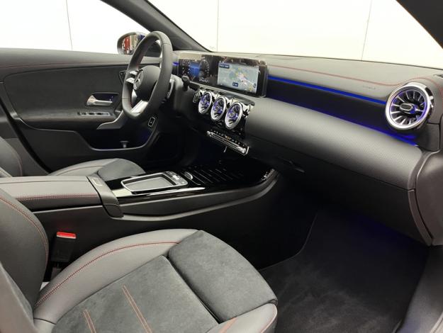 MERCEDES-BENZ CLA Shooting Brake CLA 250 e Hybrid EQ Shooting Brake AMG Line  CLA 250 e Shooting Brake AMG Line