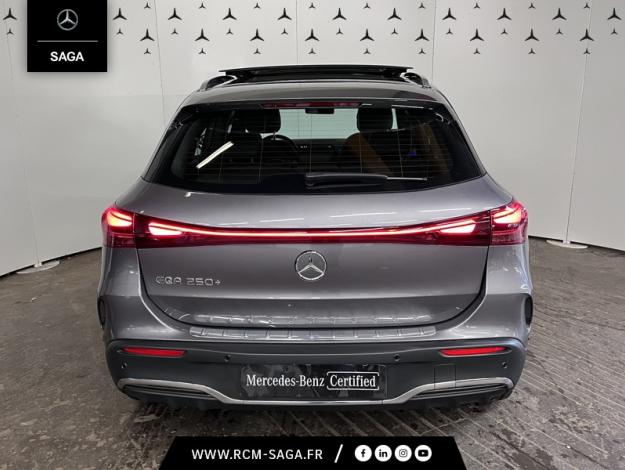 MERCEDES-BENZ EQA 250+ AMG Line  