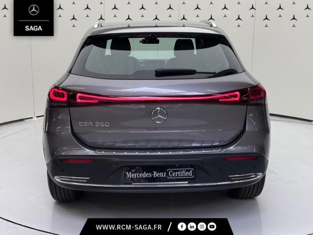 MERCEDES-BENZ EQA 250 Progressive Line  