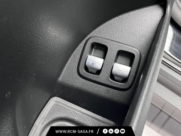 MERCEDES-BENZ GLC SUV GLC 300 e  Hybrid EQ 4MATIC AMG Line +  GLC 300 e  Hybrid EQ 4MATIC AMG Line +