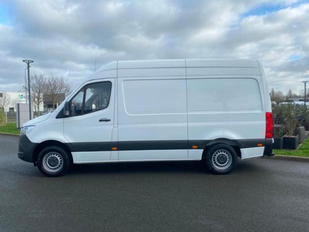 MERCEDES-BENZ Sprinter 316 CDI Fourgon Toit sureleve Standard  Suspension pneumatique
