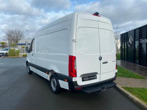 MERCEDES-BENZ Sprinter 316 CDI Fourgon Toit sureleve Standard  Suspension pneumatique