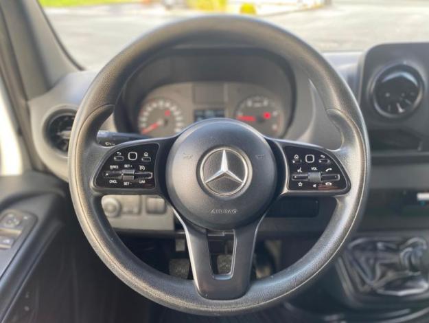 MERCEDES-BENZ Sprinter 316 CDI Fourgon Toit sureleve Standard  Suspension pneumatique