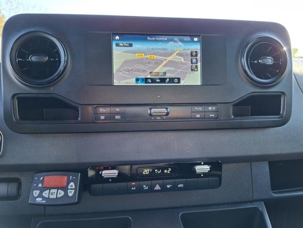 MERCEDES-BENZ Sprinter 516 CDI Châssis cab 37 3,5t  