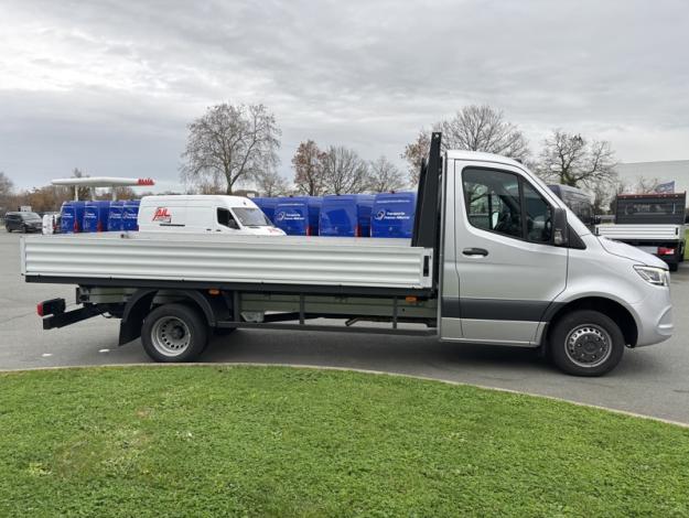 MERCEDES-BENZ Sprinter 519 CDI Long  