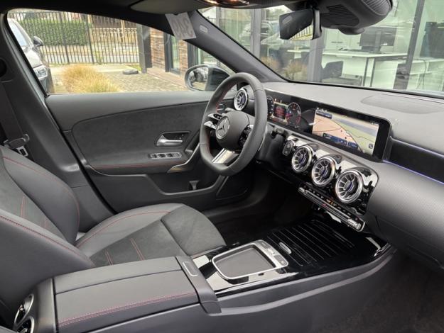 MERCEDES-BENZ A-Klasse A 180