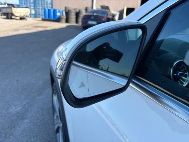 MERCEDES-BENZ GLA 200 d Progressive Toit Pano  