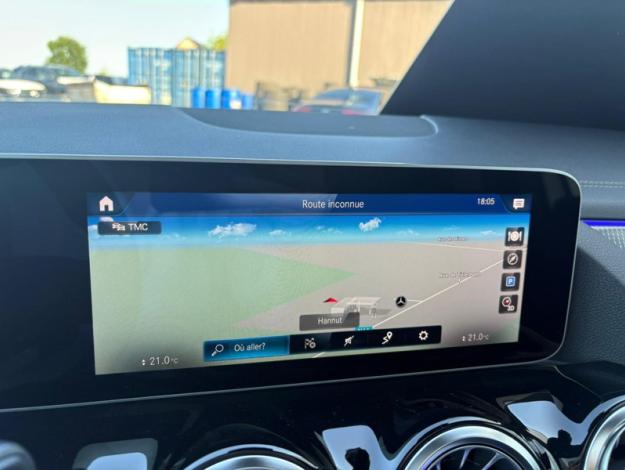 MERCEDES-BENZ GLA 200 d Progressive Toit Pano  