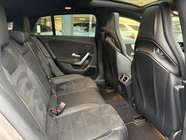 MERCEDES-BENZ CLA 45 S AMG Sièges Perf Toit Pano  