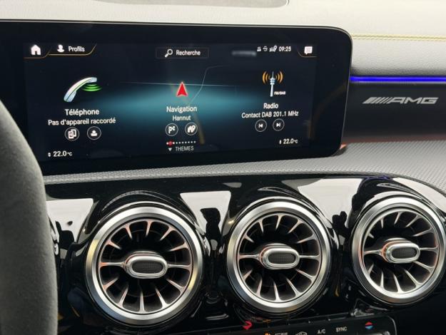 MERCEDES-BENZ CLA 45 S AMG Sièges Perf Toit Pano  