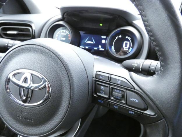 TOYOTA Yaris 120 VVT-i Design  