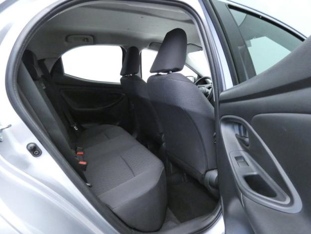 TOYOTA Yaris 120 VVT-i Design  