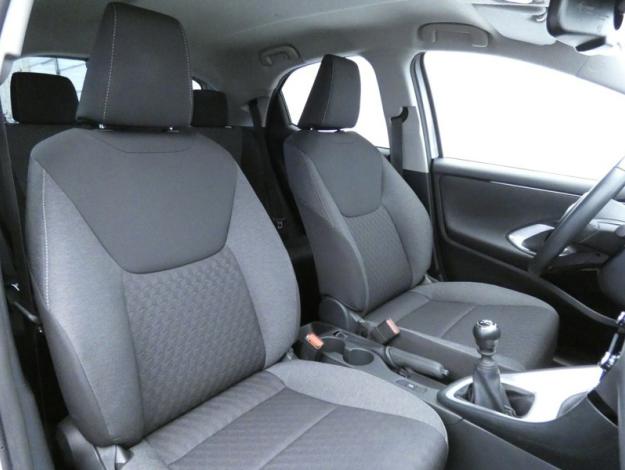 TOYOTA Yaris 120 VVT-i Design  