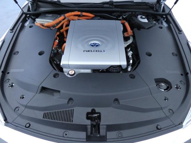 TOYOTA Mirai 182ch Executive  