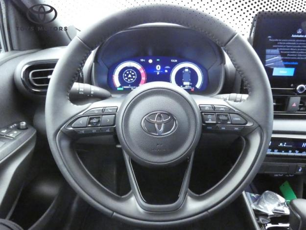 TOYOTA Yaris Hybride 130h Collection  