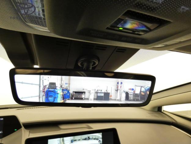 TOYOTA Prius Prius Hybride Rechargeable 223ch Design TOIT PANORAMIQUE  