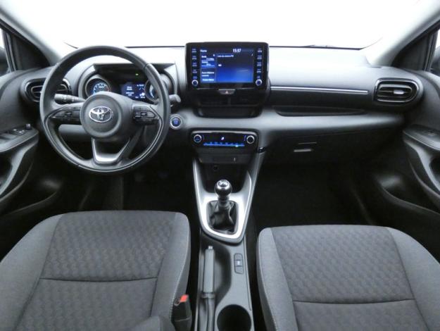 TOYOTA Yaris 120 VVT-i Design  