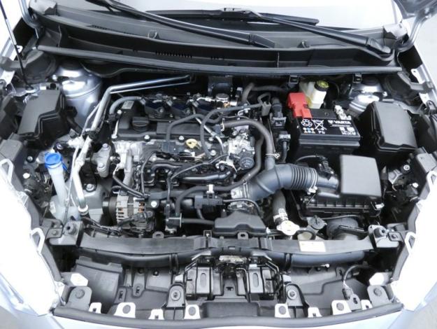 TOYOTA Yaris 120 VVT-i Design  