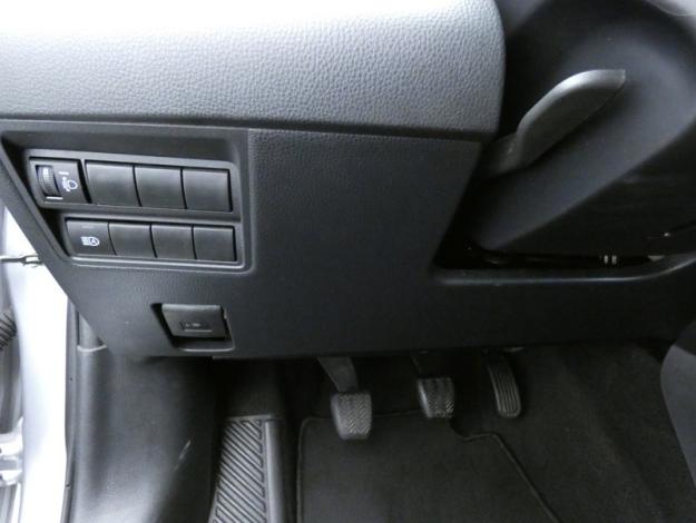 TOYOTA Yaris 120 VVT-i Design  