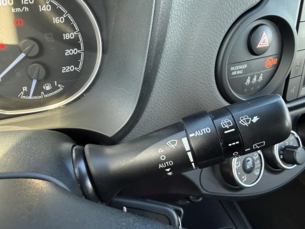 TOYOTA Yaris 70 VVT-i France Connect  