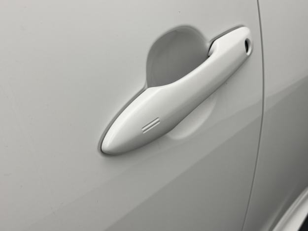 TOYOTA Yaris Hybride 116h Dynamic  