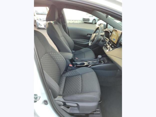 TOYOTA Corolla Hybride 1.8L 140h Dynamic Business  COROLLA 1.8L 140 CH DYNBUSINESS MY25