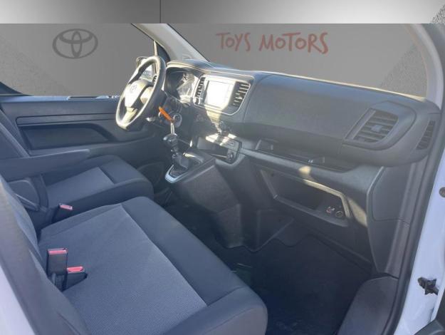 TOYOTA Proace Combi 2.0L 140 D-4D Dynamic Long 9 places  