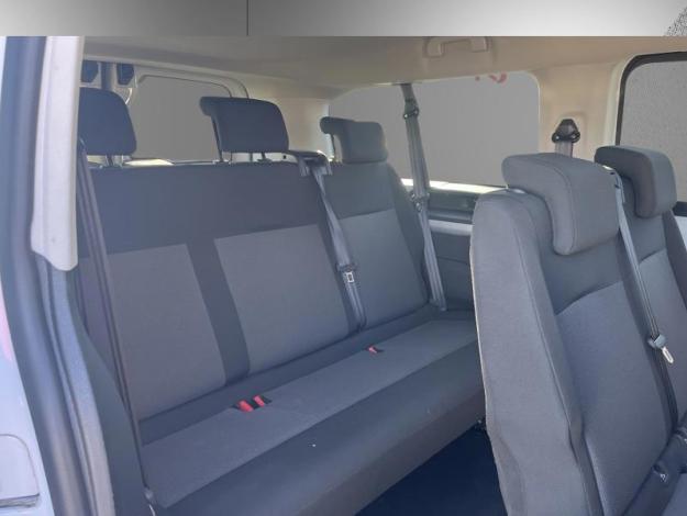 TOYOTA Proace Combi 2.0L 140 D-4D Dynamic Long 9 places  