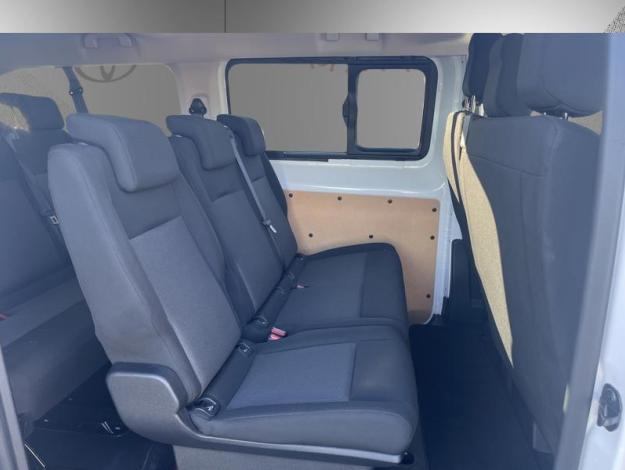 TOYOTA Proace Combi 2.0L 140 D-4D Dynamic Long 9 places  