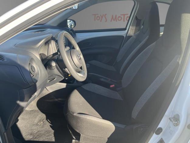 TOYOTA Aygo X 1.0 VVT-i 72 Active Business  