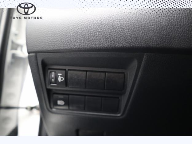 TOYOTA Yaris 70 VVT-i Dynamic Business  