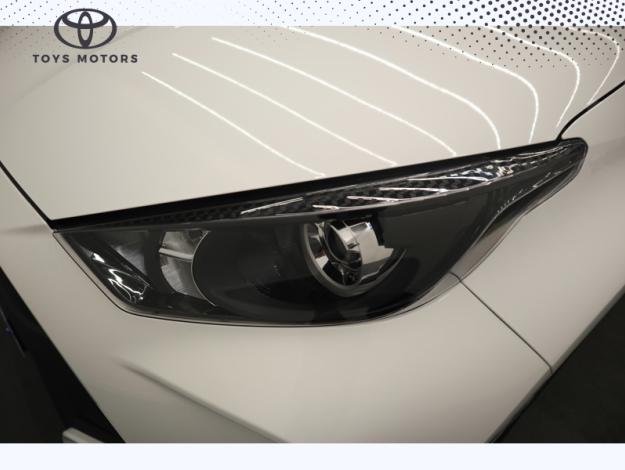 TOYOTA Yaris 70 VVT-i Dynamic Business  