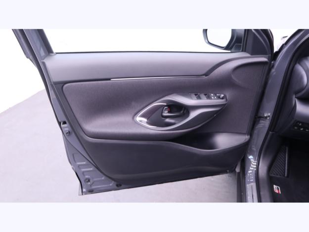 TOYOTA Yaris Cross 1.5 HYBRID 130H GR SPORT AUTO  YARIS CROSS 130H 2WD GR SPORT MY25 SHOWROOM