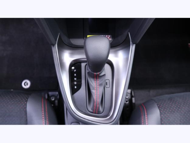 TOYOTA Yaris Cross 1.5 HYBRID 130H GR SPORT AUTO  YARIS CROSS 130H 2WD GR SPORT MY25 SHOWROOM