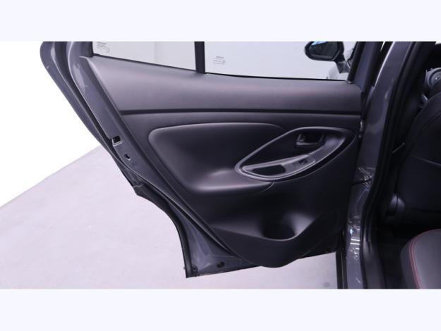 TOYOTA Yaris Cross 1.5 HYBRID 130H GR SPORT AUTO  YARIS CROSS 130H 2WD GR SPORT MY25 SHOWROOM