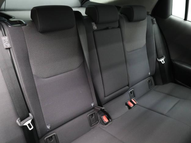 TOYOTA Prius Hybride Rechargeable 223ch Design  PRIUS PHEV 2.0L 223 CH DESIGN PANO DEMO