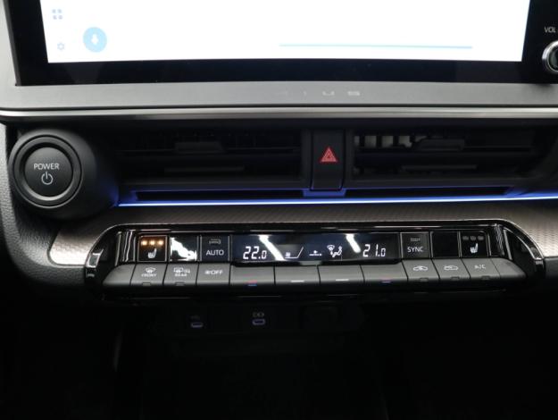 TOYOTA Prius Hybride Rechargeable 223ch Design  PRIUS PHEV 2.0L 223 CH DESIGN PANO DEMO