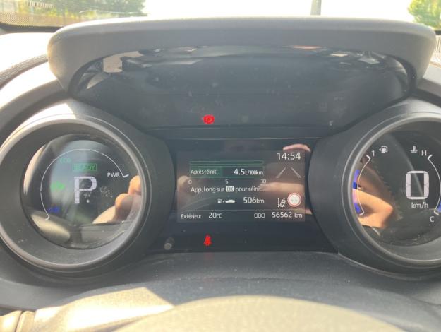 TOYOTA Yaris Cross 1.5 HYBRID 116H DESIGN  