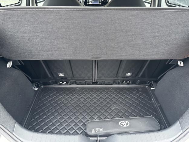 TOYOTA Aygo X 1.0 VVT-i 72 Dynamic   
